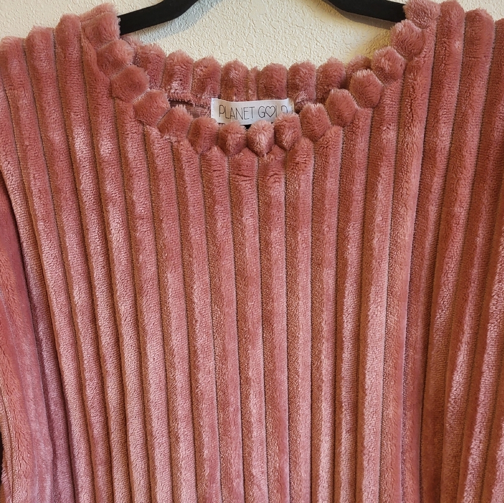 Planet Gold Soft Plus wide ribbed Blush, crop sweater. Oversized Small - Picture 14 of 14